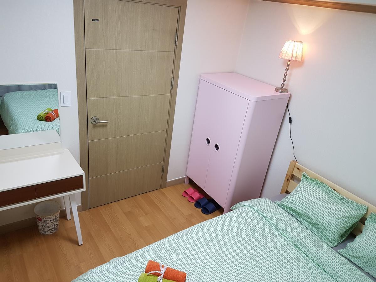 Roommate In Ehwa Seoul Ngoại thất bức ảnh